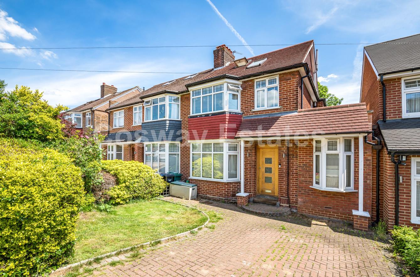 Glenmere Avenue, Mill Hill
